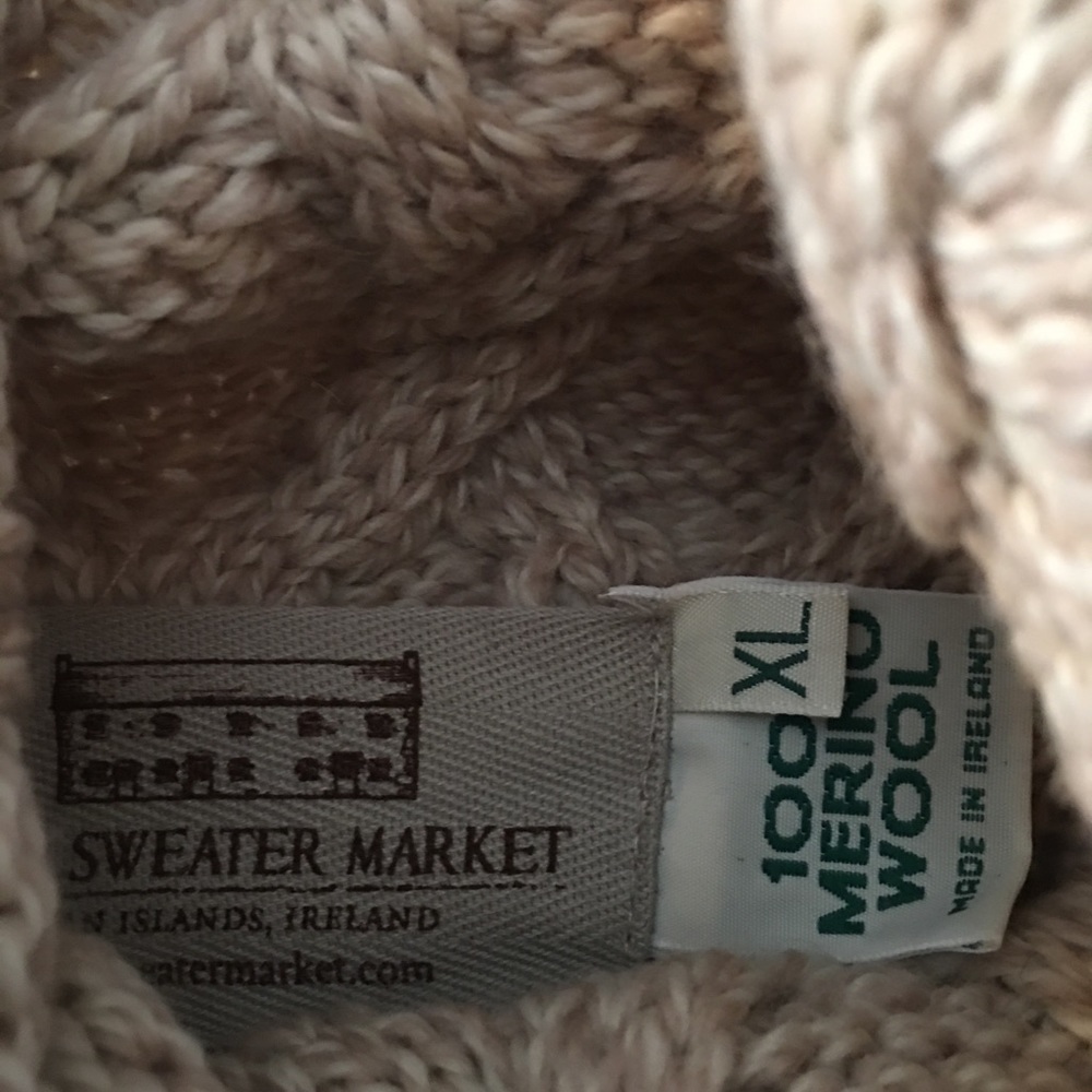 NWOT Aran Sweater xl
